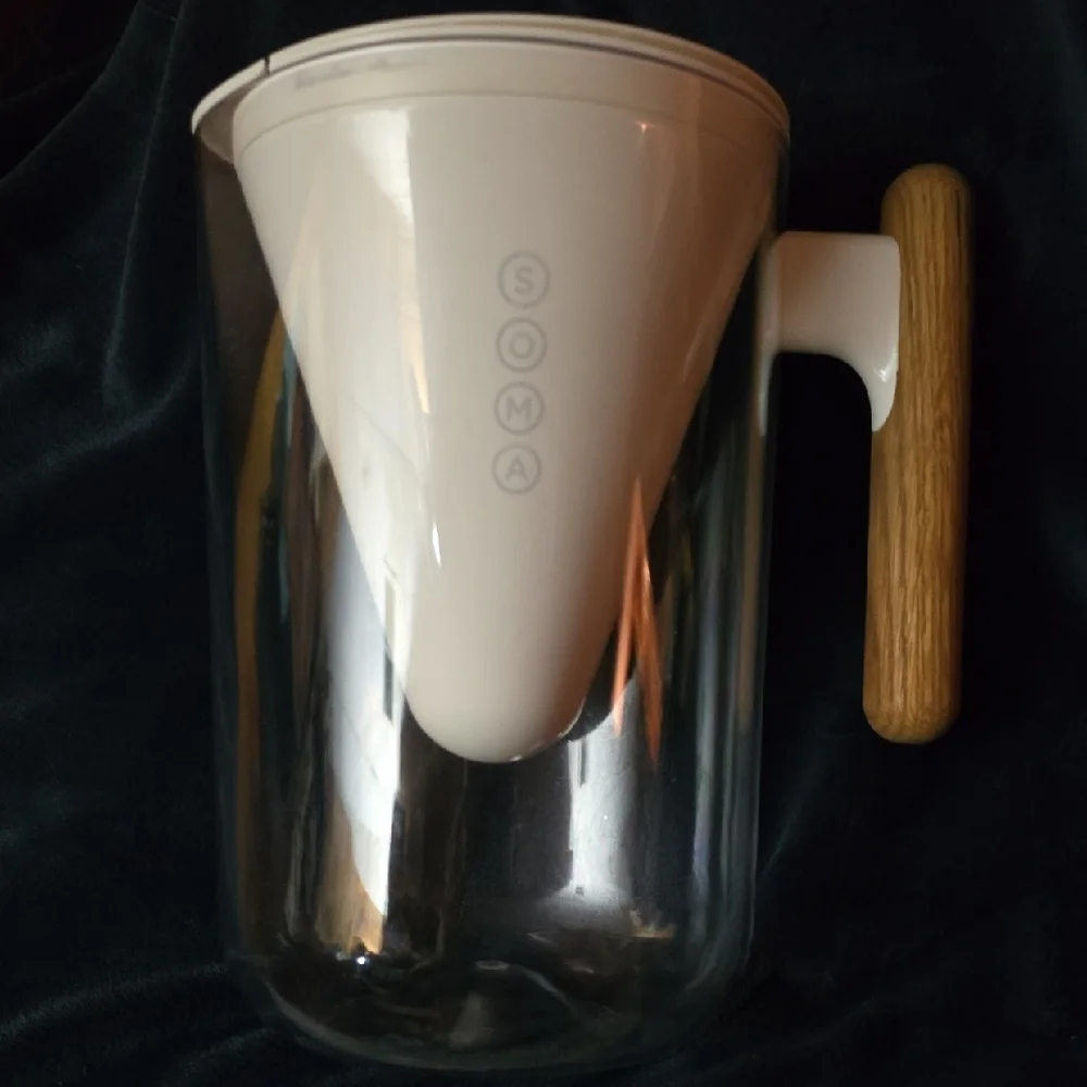 Soma Water Filter Pitcher - Picture 2 of 12